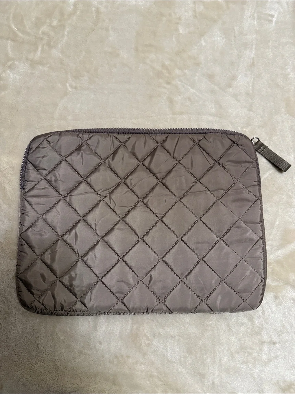 H&M Taupe Quilted Tech Sleeve